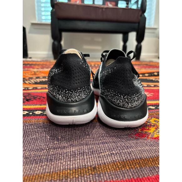 Nike Free RN Flyknit 2018 - Picture 6 of 7